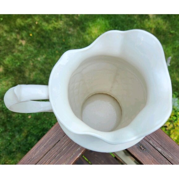 Belleek Powerscourt Pitcher Applied Floral Decorated Panels Heritage Collection - Picture 8 of 13